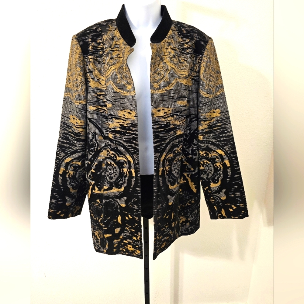 Chicos Black/Gold/White Jacket - Chicos size 2 like a large